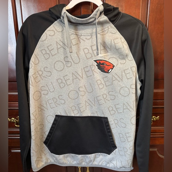 Nike Tops - Nike Gray and Black OSU Beavers Women's Hoodie